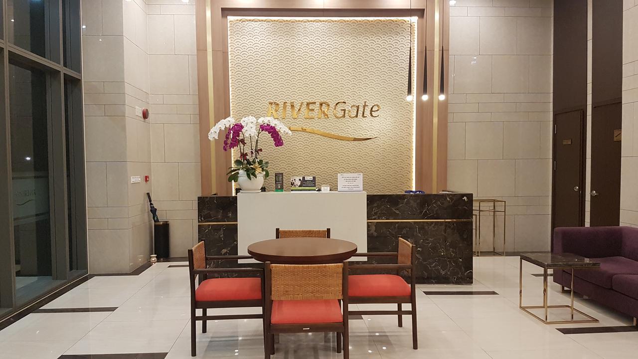 Herla Central Saigon 1 River Gate Ben Thanh 胡志明市 外观 照片