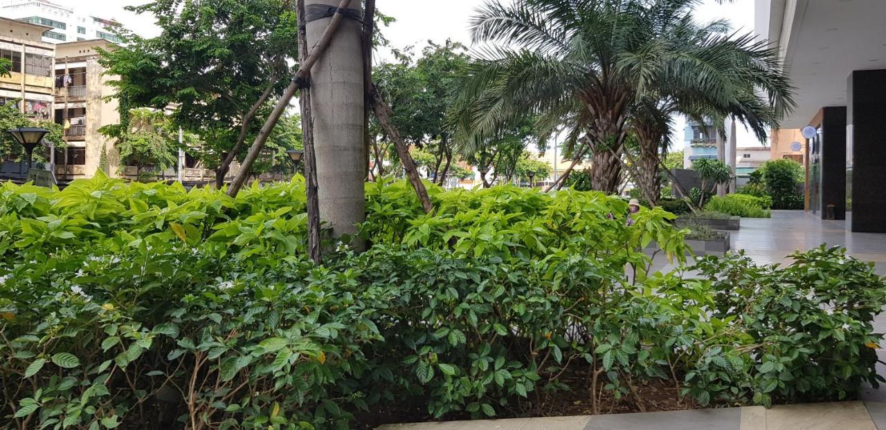 Herla Central Saigon 1 River Gate Ben Thanh 胡志明市 外观 照片